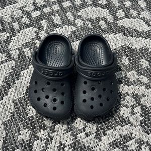 Toddler Black Crocs